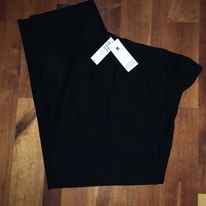 Eileen Fisher black straight pant w/yoke. NWT